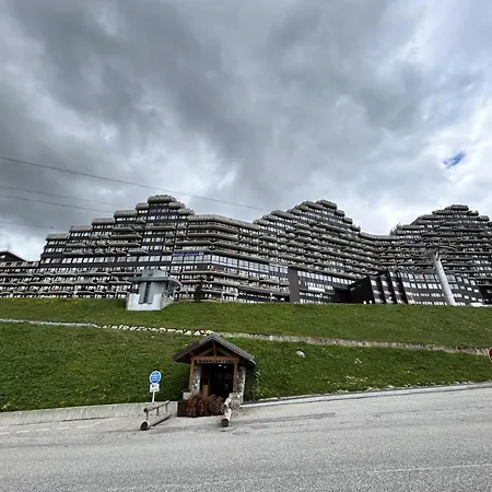 Zenith - Galerie Zenith E134 - Le Paquebot Des Neiges Mae-0303 La Plagne