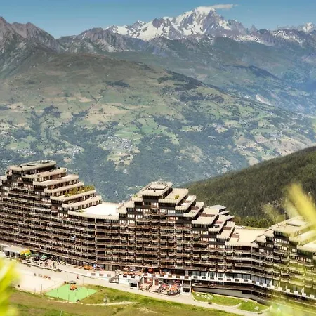 Zenith - Galerie Zenith E134 - Le Paquebot Des Neiges Mae-0303 * La Plagne